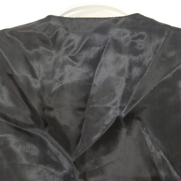 Unbranded | 4T | Elegant Double-Breasted Formal Vest | Made In Canada 🟥🍁🟥 - Picture 10 of 14